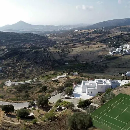 Paros Sleeps 12 Pool Air Con T478601 Páros