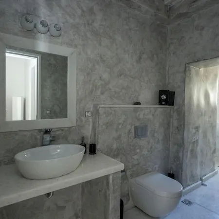 Villa Paros Sleeps 12 Pool Air Con T478601