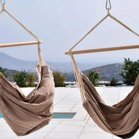 Paros Sleeps 12 Pool Air Con T478601 Villa